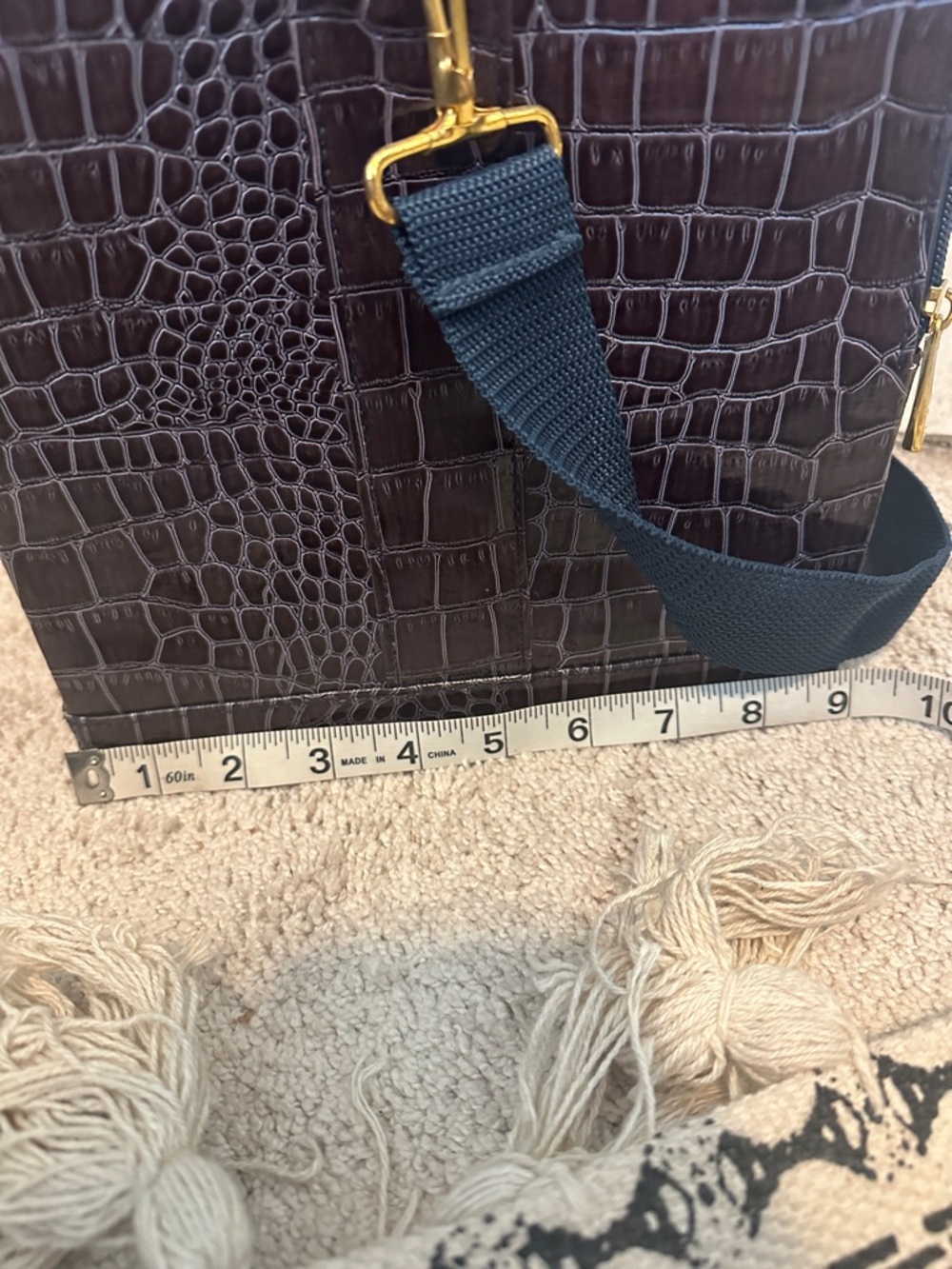 SeneGence Travel Expandable Makeup Case - Picture 11 of 12